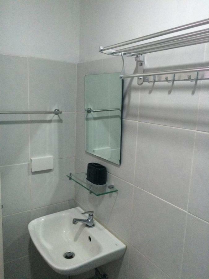 Unit 1109 Cityscape Residences Баколод Екстериор снимка